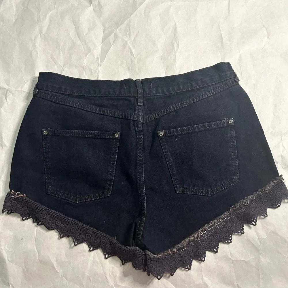 Free People Denim Shorts Womens 29 Dark Black Jean Wash‎ Lace Trim